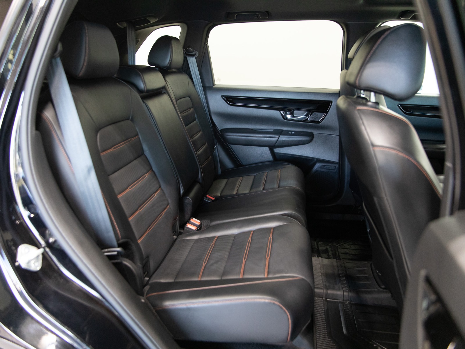 2023 Honda CR-V Hybrid Touring AWD — photo 38