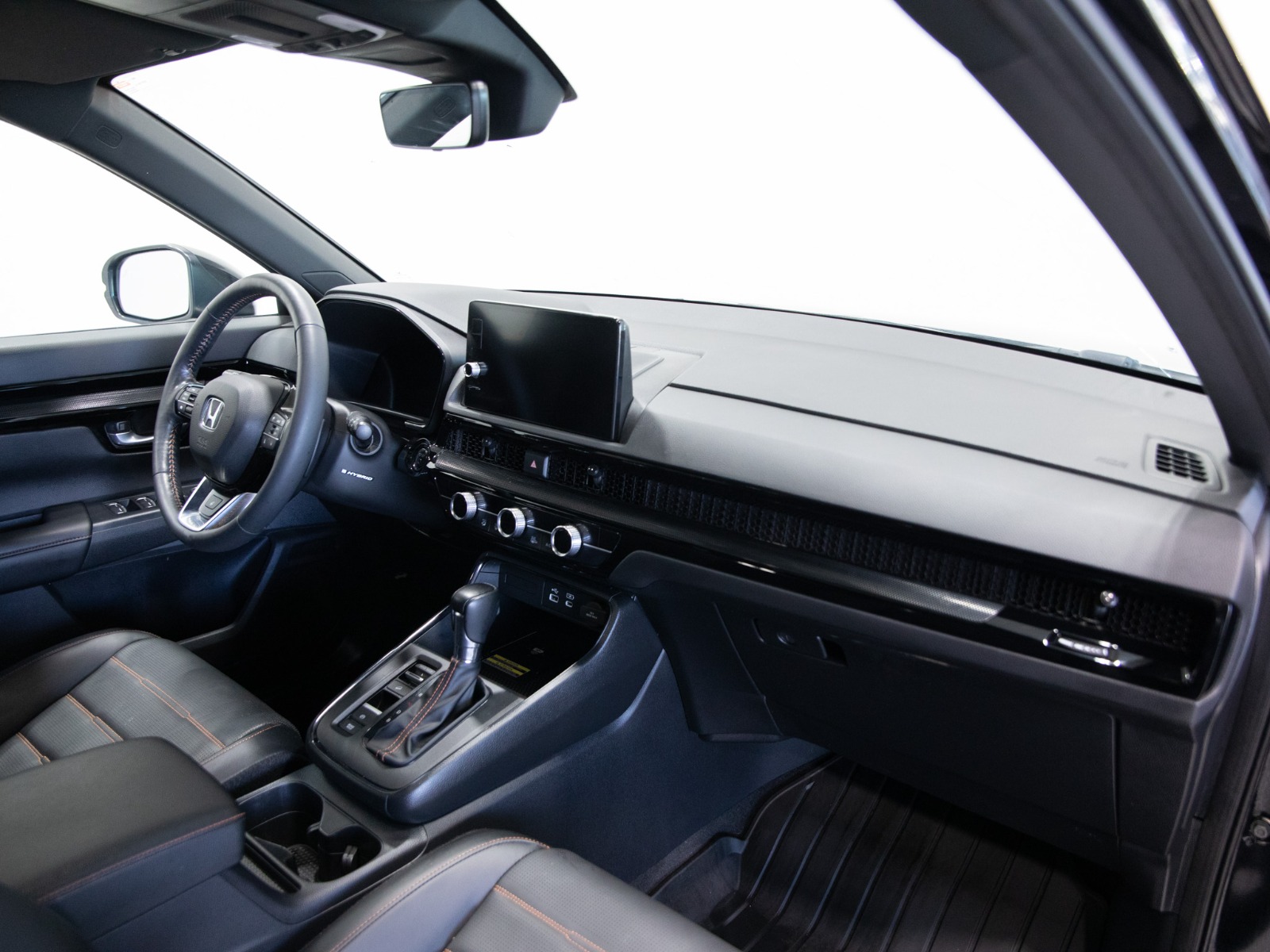 2023 Honda CR-V Hybrid Touring AWD — photo 40