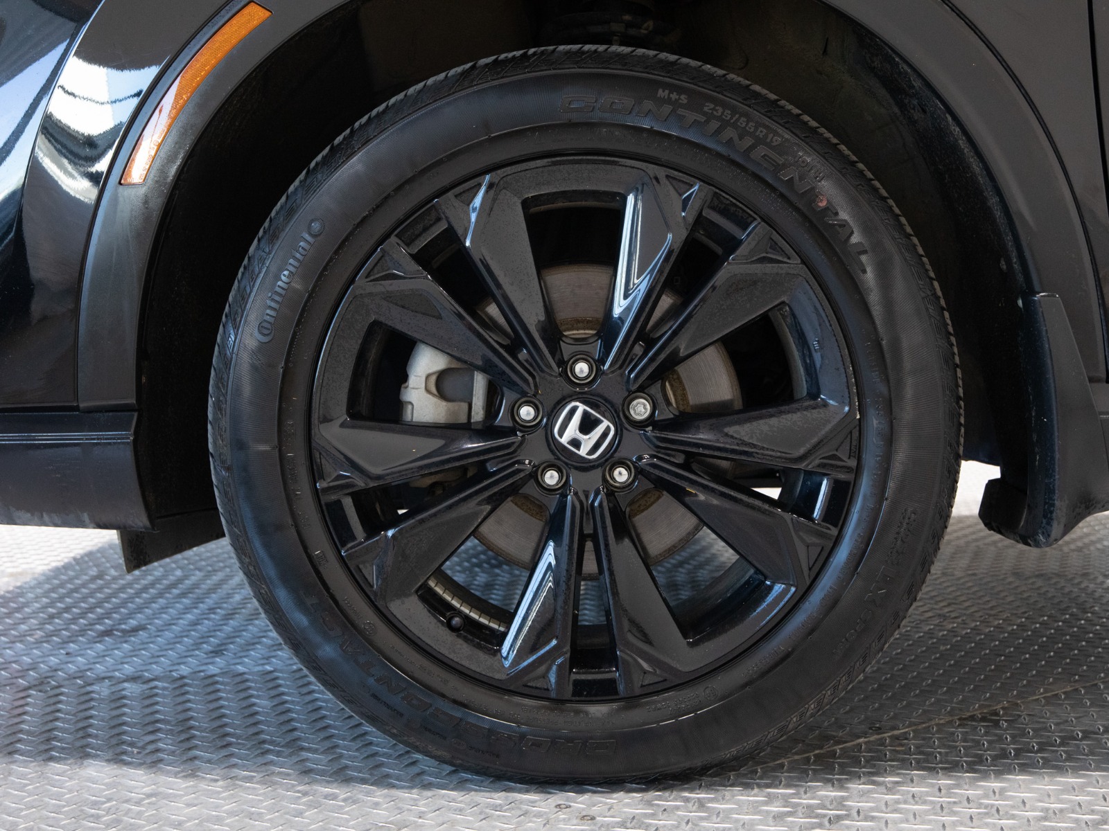 2023 Honda CR-V Hybrid Touring AWD — photo 41