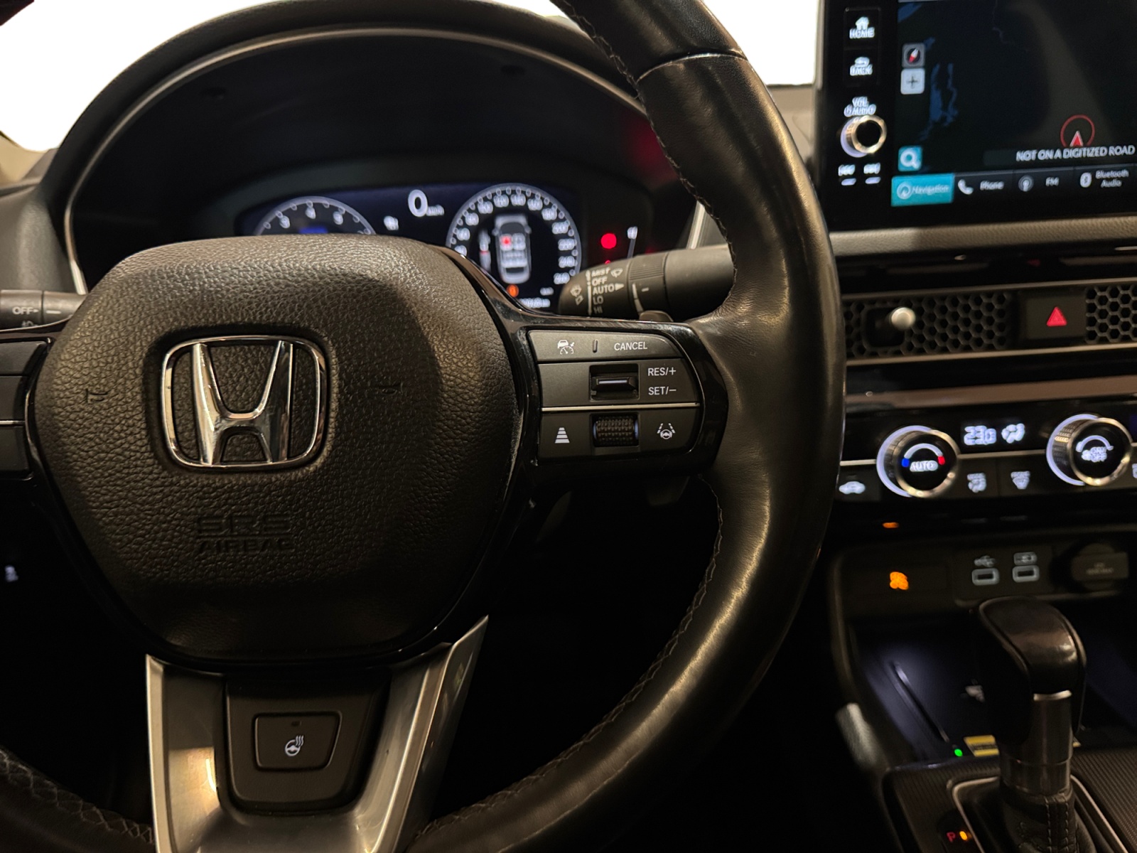 2023 Honda Civic Sedan Touring CVT — photo 13