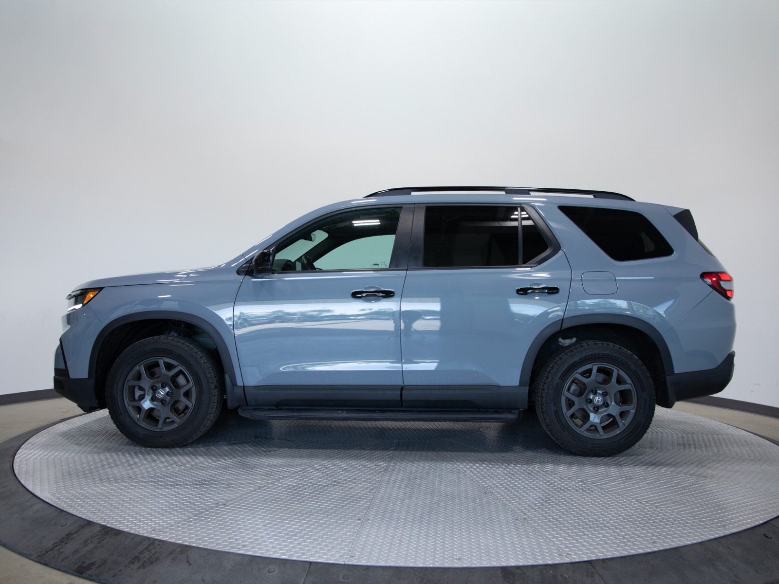 2025 Honda Pilot TrailSport AWD — photo 2