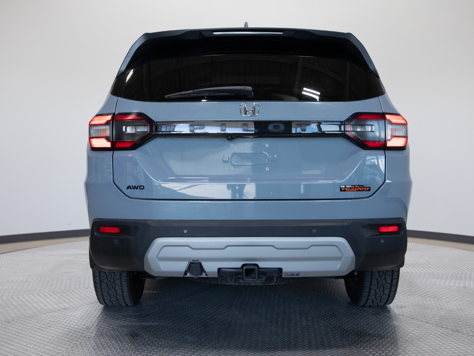 2025 Honda Pilot TrailSport AWD — photo 4