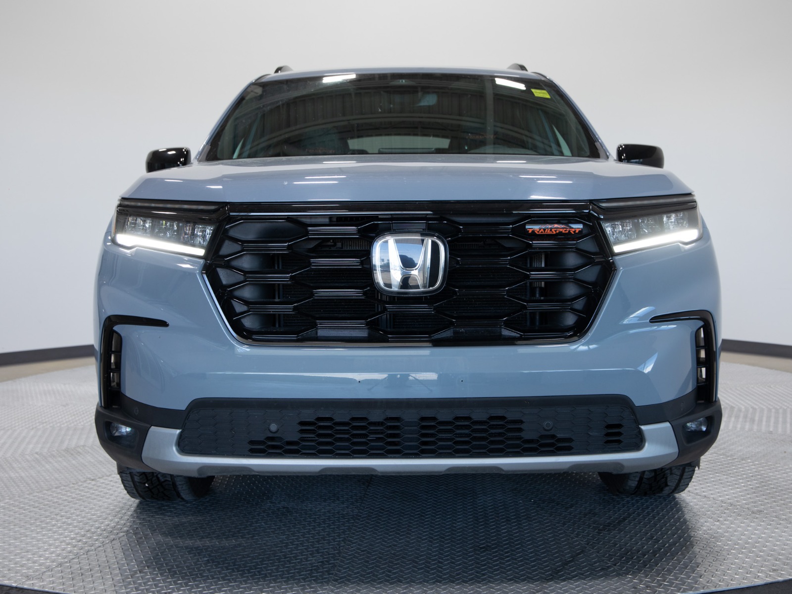 2025 Honda Pilot TrailSport AWD — photo 8