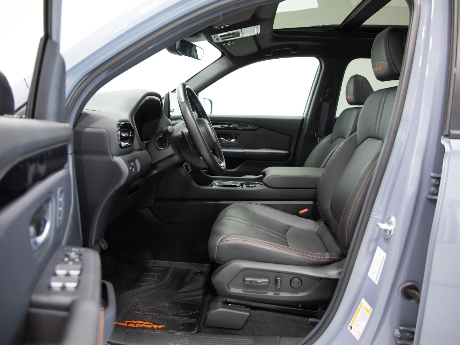2025 Honda Pilot TrailSport AWD — photo 15