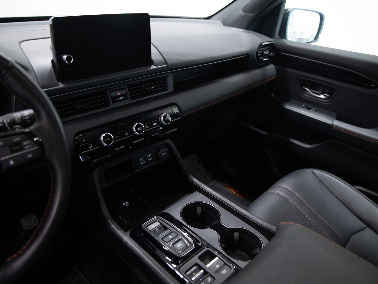 2025 Honda Pilot TrailSport AWD — photo 28