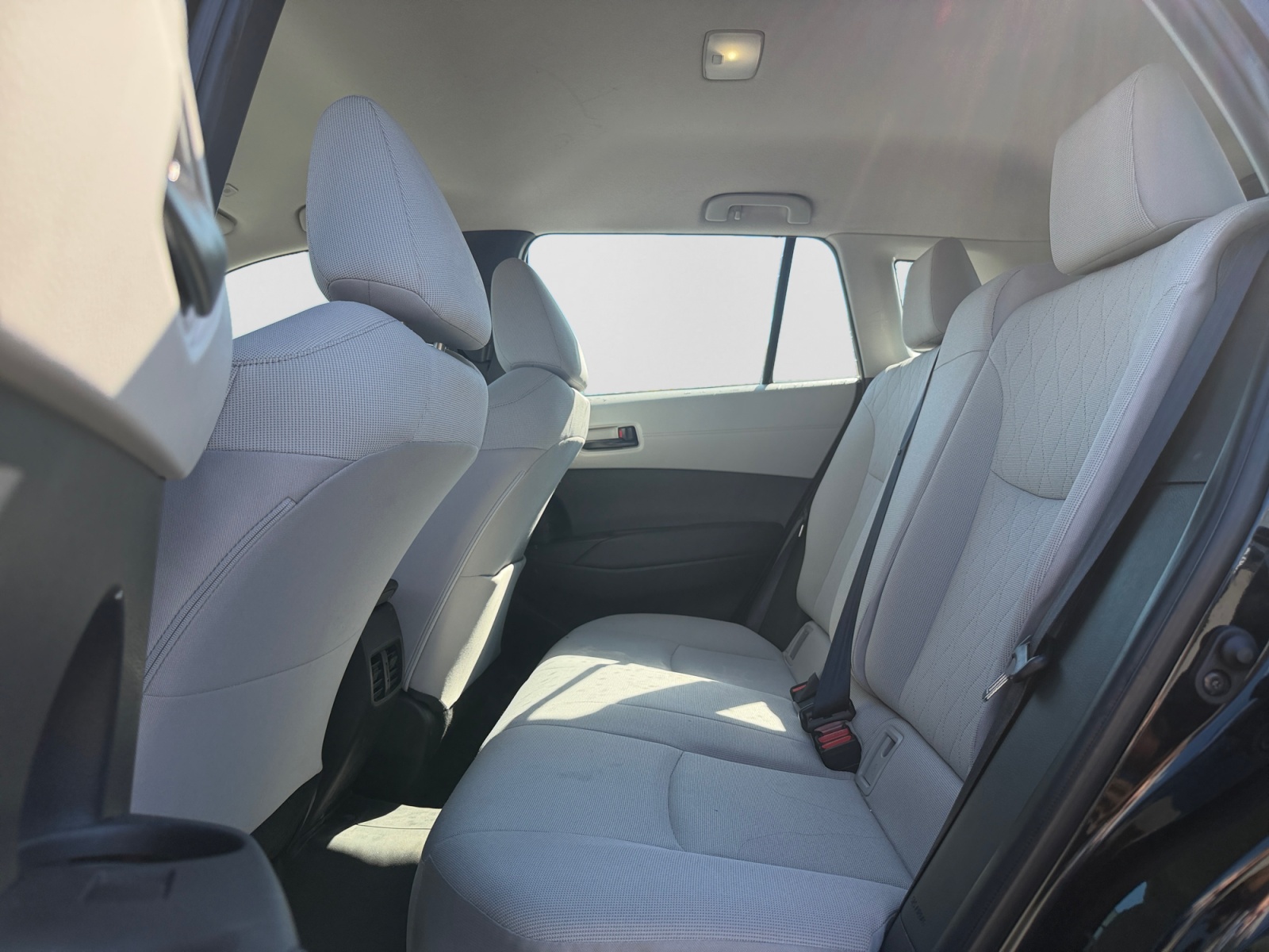 2023 Toyota Corolla Cross L AWD — photo 15