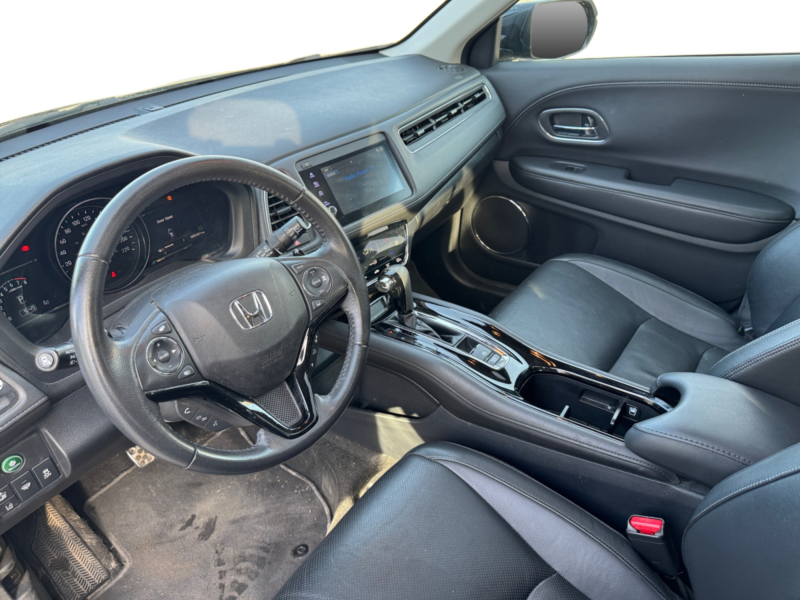 2022 Honda HR-V Sport Utility - image 016