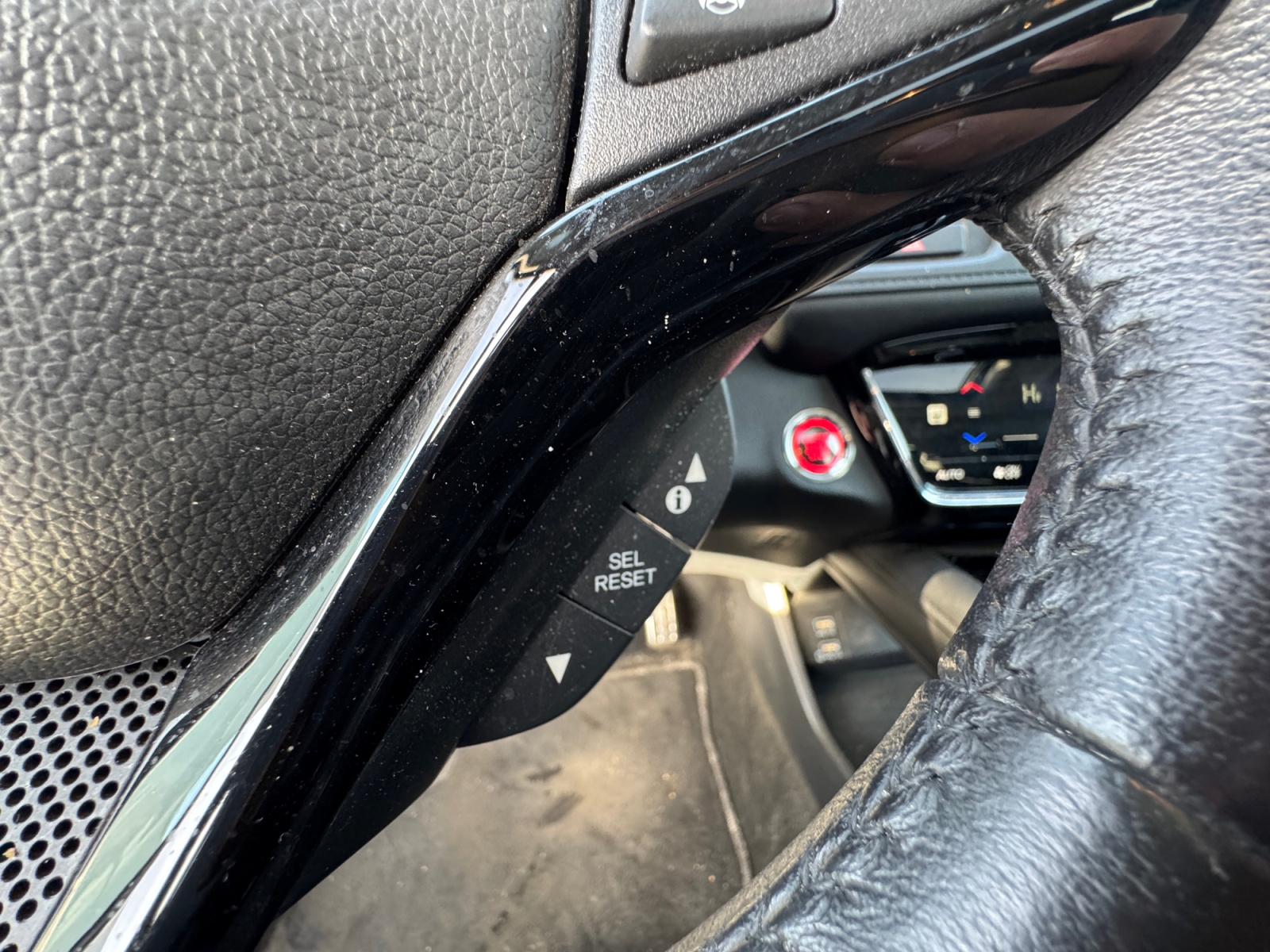 2022 Honda HR-V Sport Utility - image 026