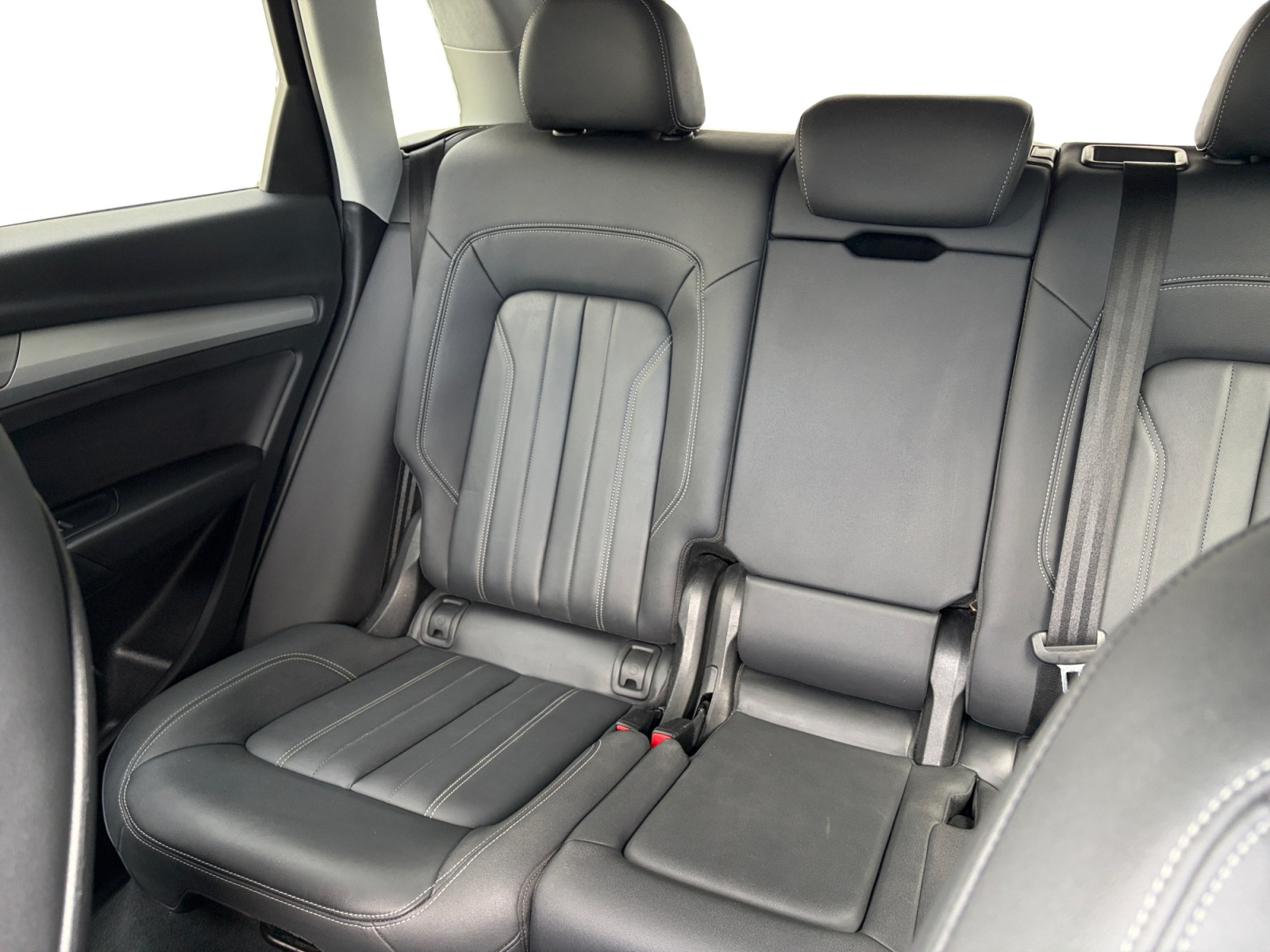 2024 Audi Q5 Sport Utility - image 014