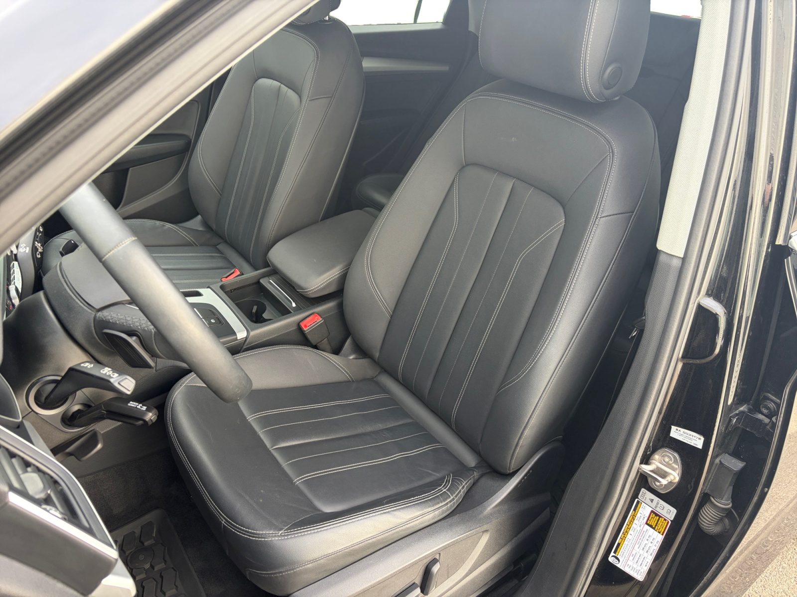 2024 Audi Q5 Sport Utility - image 040