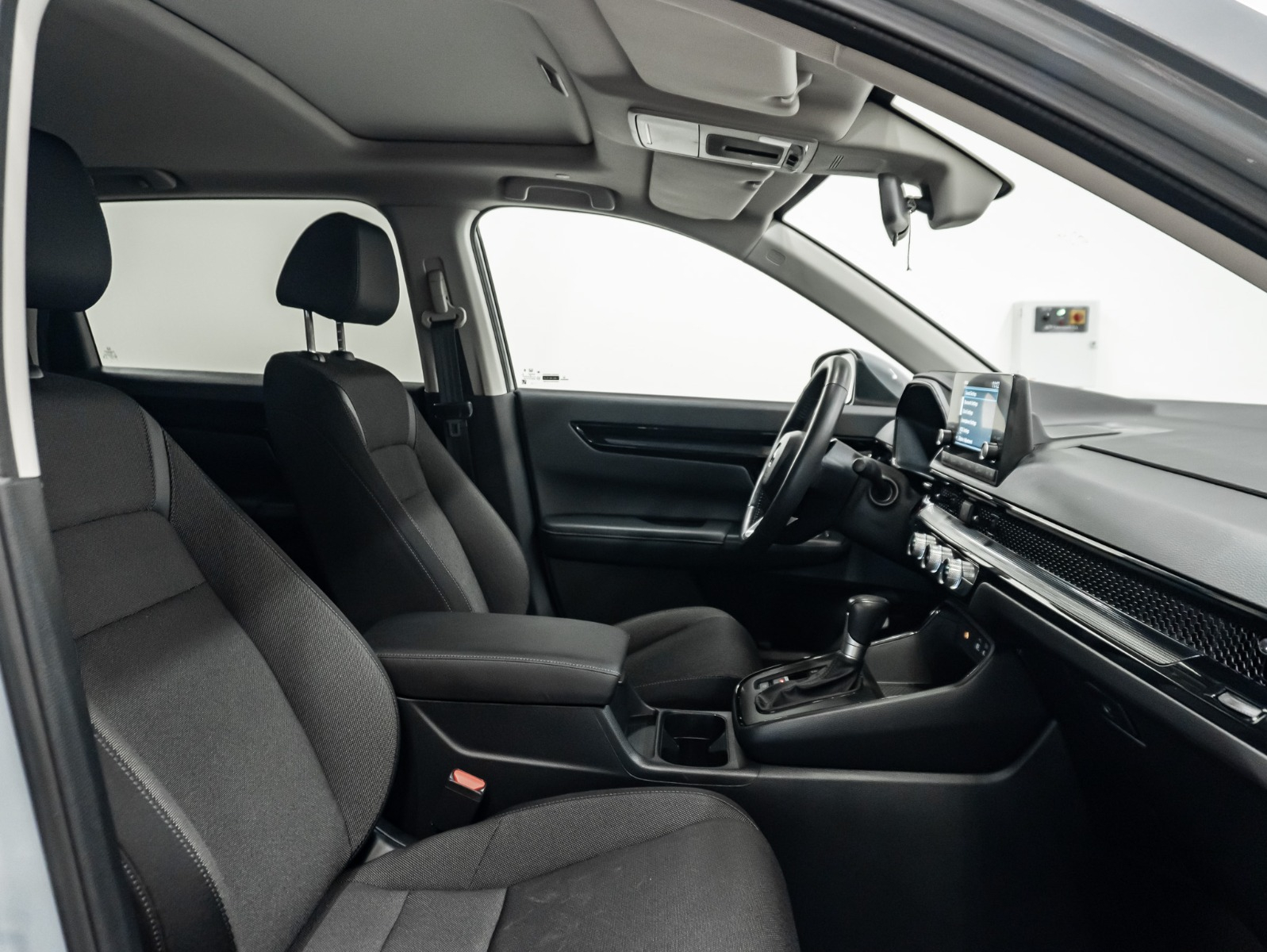 2024 Honda CR-V Sport Utility - image 005