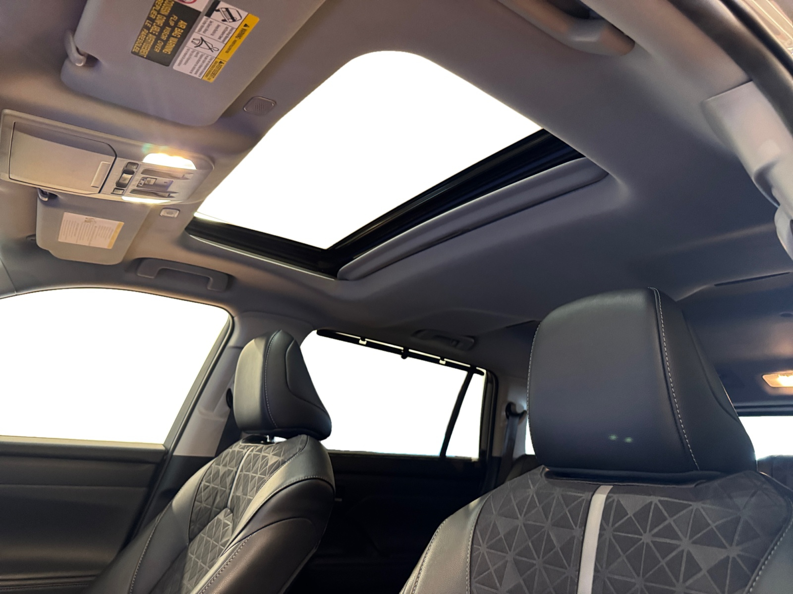 2024 Toyota Highlander Sport Utility - image 032