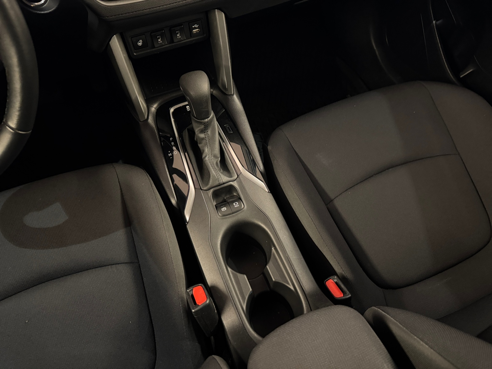 2022 Toyota Corolla Cross Sport Utility - image 032