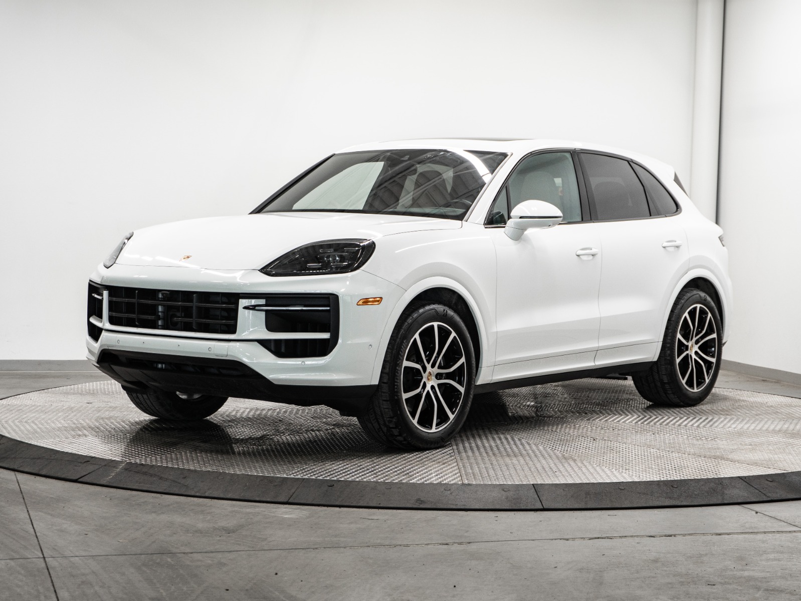 2024 Porsche Cayenne AWD