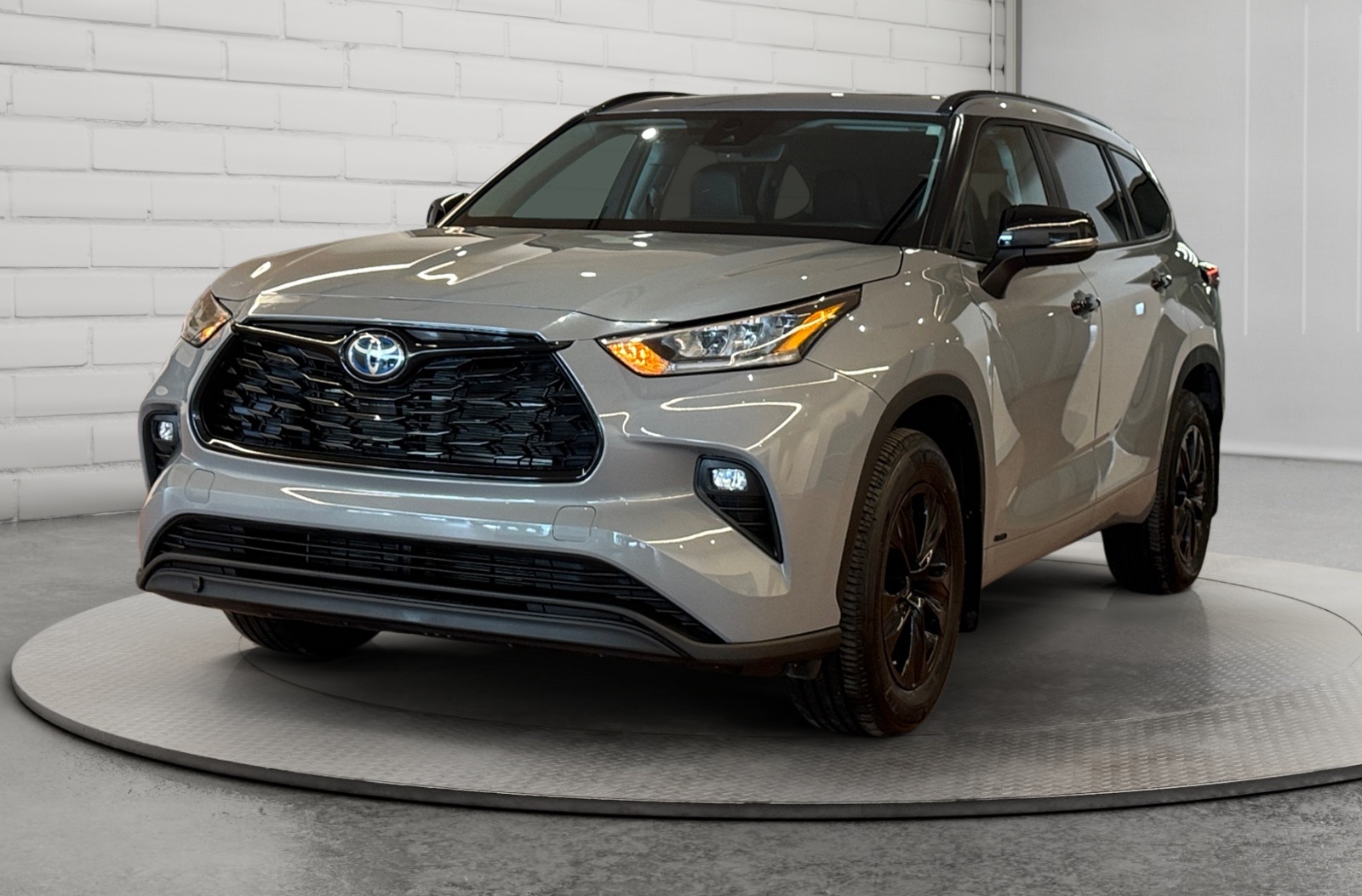 2024 Toyota Highlander Hybrid XLE AWD